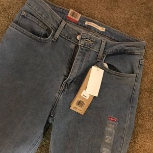 Levi’s 721 high rise size 4